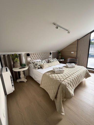 Room 5, Our Douro Vintage Design Jacuzzi Pool Flat, Cinfães