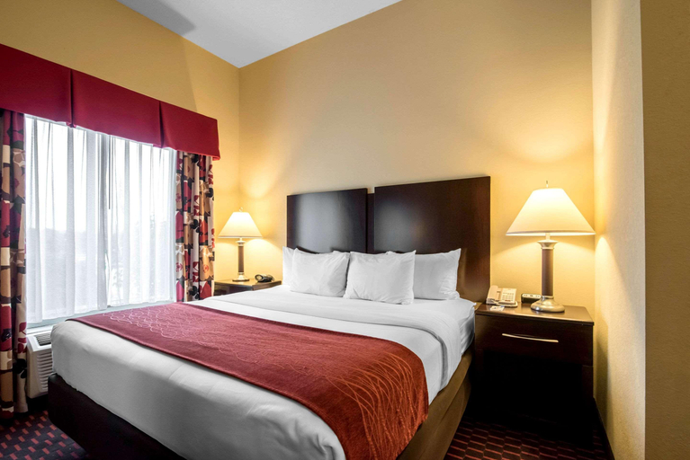 Bedroom 3, Comfort Inn & Suites Tunkhannock Area, Wyoming