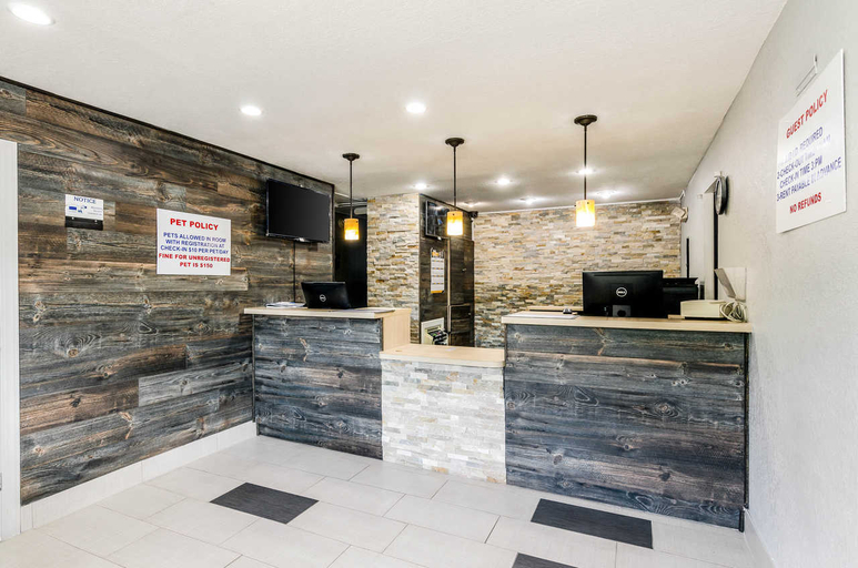 Public Area 5, Rodeway Inn Winston Salem Route 52, Forsyth