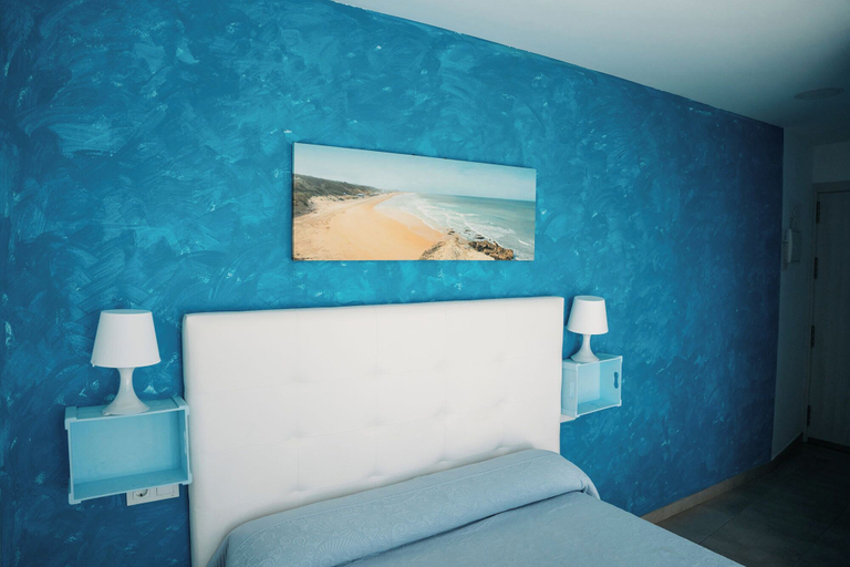 Others 5, Hostal Brisas De Conil, Cádiz