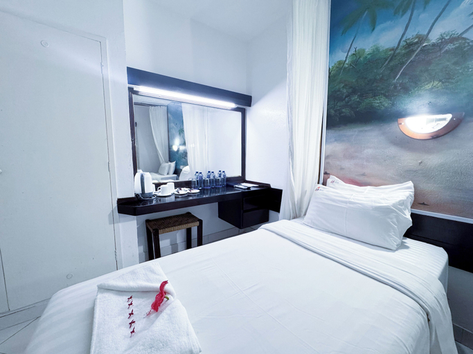 Bedroom 3, Milele Beach Hotel, Nyali
