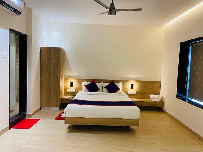 Bedroom 3, Zip By Spree Hotels Neelam Nakshatra, Sindhudurg