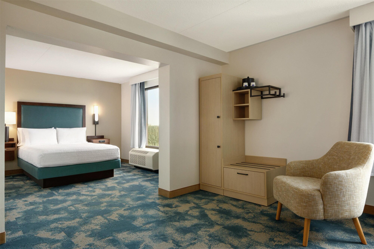 Bedroom 3, Hampton Inn Lancaster, Lancaster