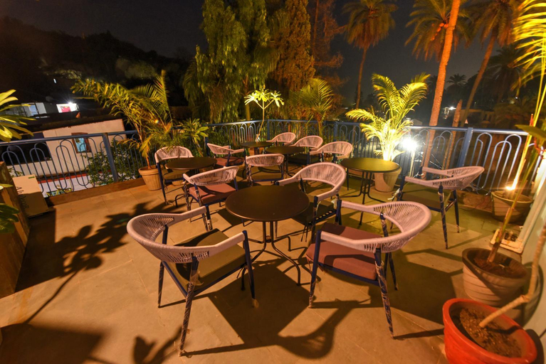 Food & Drinks, The House of BB - Excellent Food,Service & Stay, Sirohi