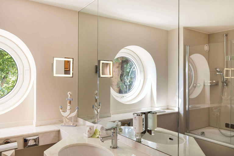 Bathroom 4, Best Western Premier Alsterkrug Hotel, Hamburg