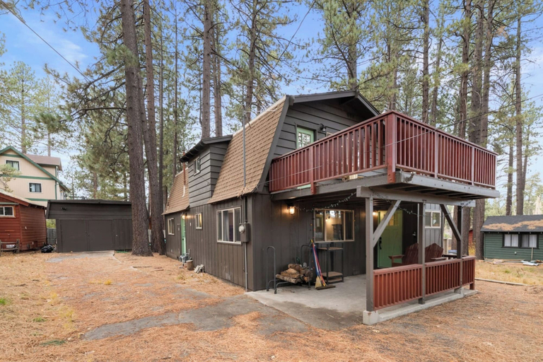Exterior & Views 5, Charming Cabin Escape, San Bernardino