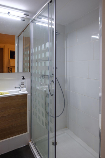 Bathroom 5, Hostal Orsi, Baleares
