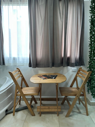 Others 5, Luxury Panorama pyramids & jacuzzi, Al-Ahram
