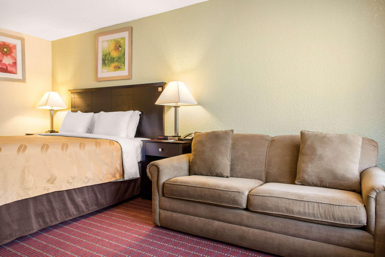 Public Area 2, Quality Inn Huntingburg - Jasper, Dubois