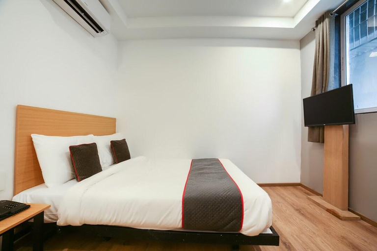 Bedroom 4, Hotel Green County, Thane