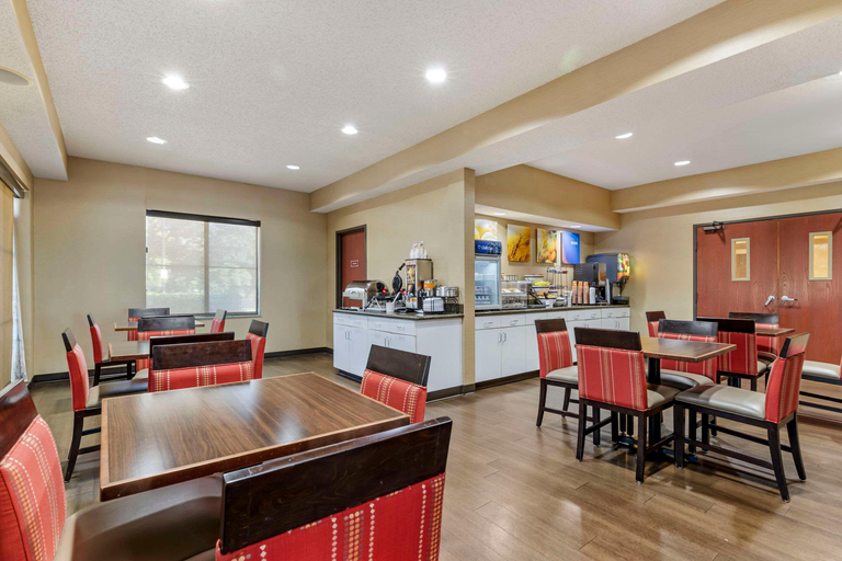 Food & Drinks 5, Comfort Inn & Suites Seguin, Guadalupe