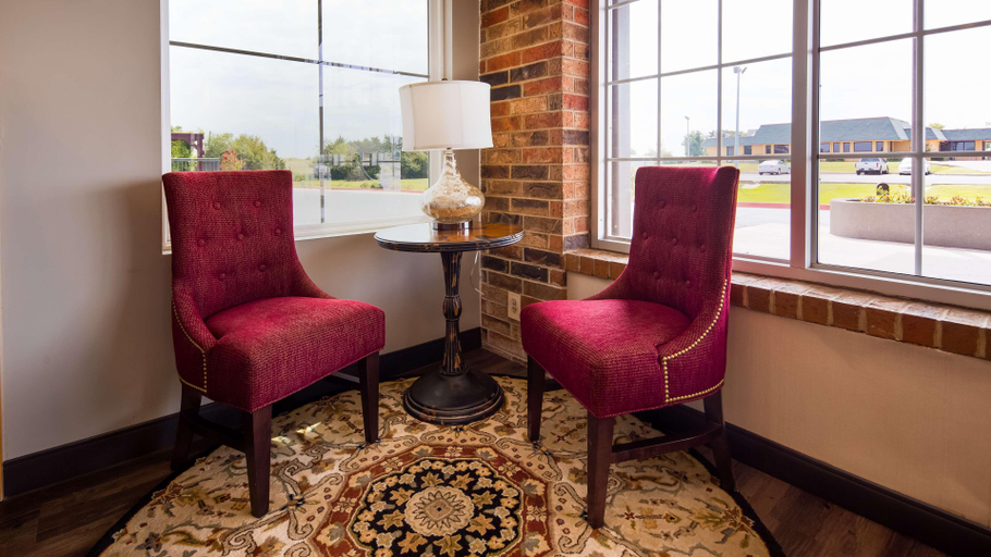 Public Area 3, Best Western El Reno, Canadian