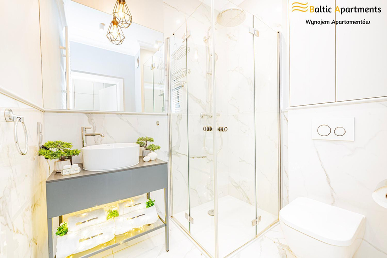 Bathroom 1, Baltic-Apartments - Villa 44, Świnoujście