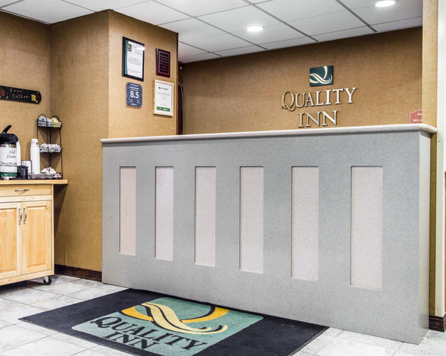 Public Area 3, Quality Inn at Bangor Mall, Penobscot