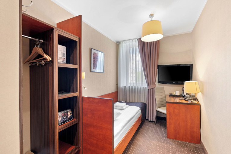Bedroom 2, Hotel Diament Zabrze, Zabrze