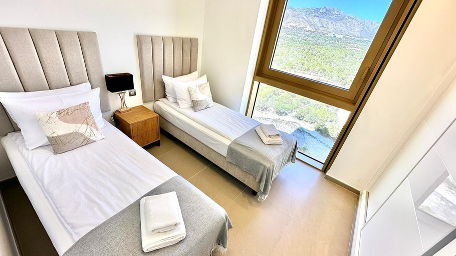 Bedroom 3, Intempo Residence, Alicante