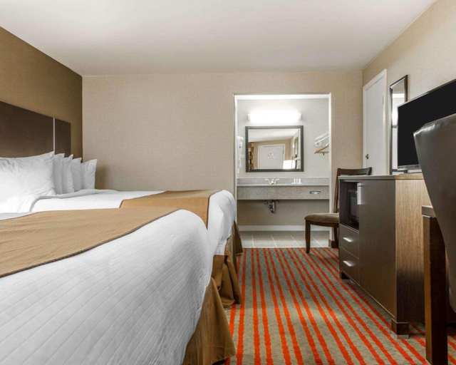 Bedroom 4, Quality Inn Suites South Portland, Cumberland