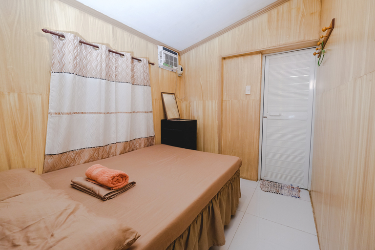 Bedroom 4, Monaliza Surf Resort, San Juan