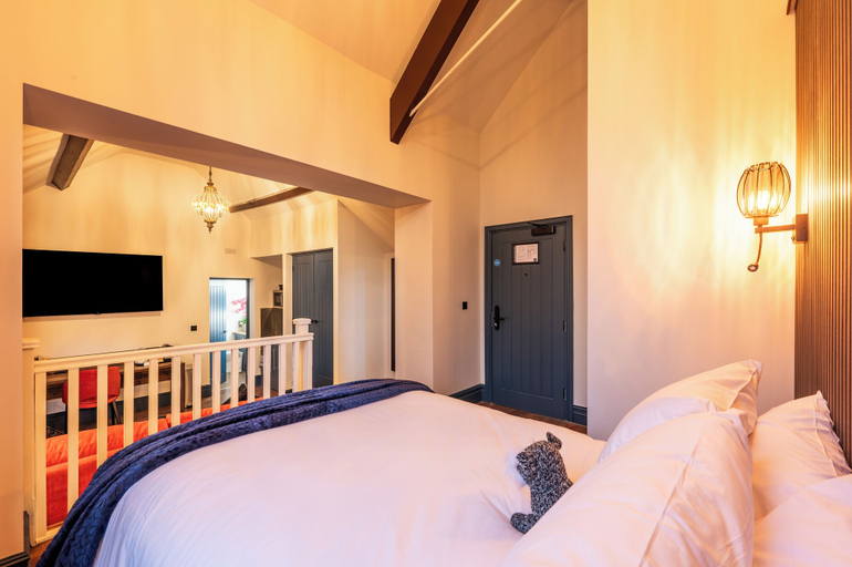 Bedroom 3, The Old Lyric Hall - St David Aparthotel, Cumbria