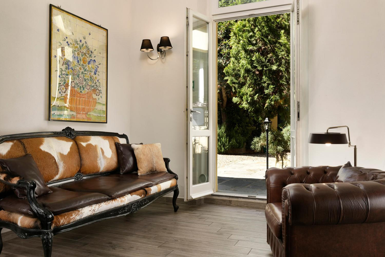 Public Area 2, Sun House, Florence
