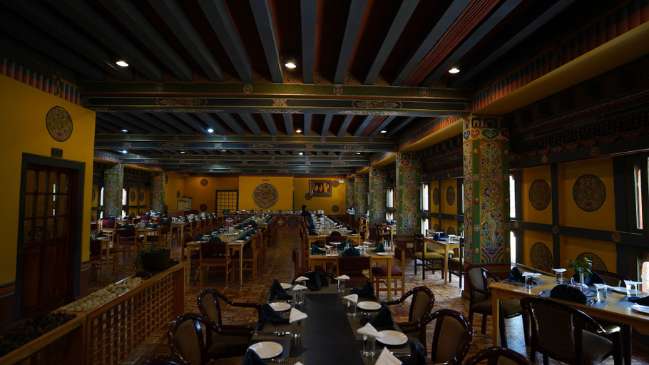 Food & Drinks, Hotel Olathang, Wangchang