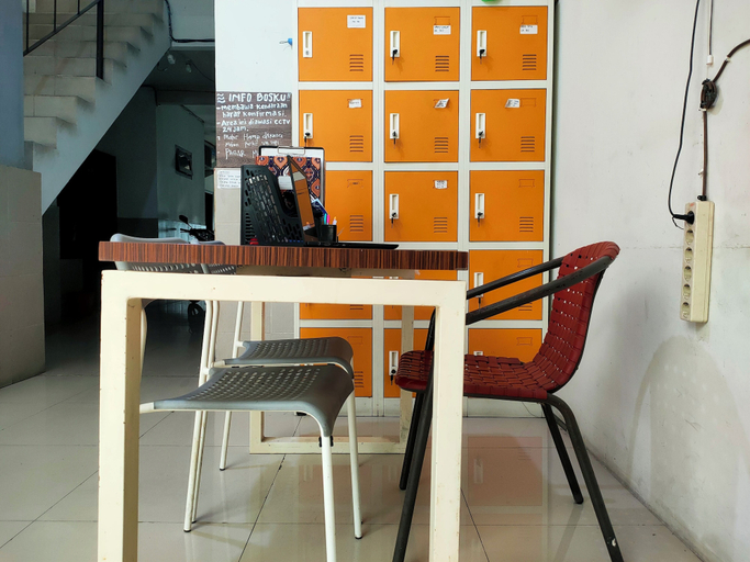 Others 5, Omah Sewu C12 By Reccoma, Surabaya