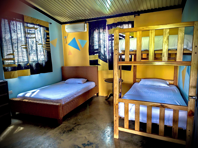 Bedroom 2, CoCo Bongo Hostel, Sucre