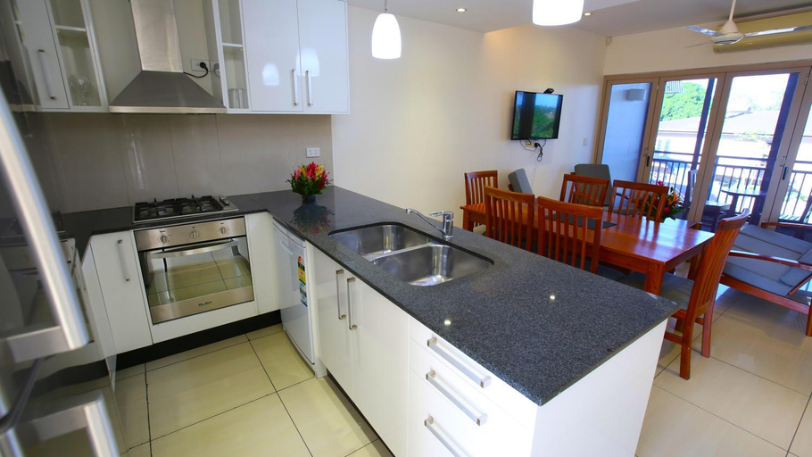 Others 5, Premiere Apartments Fiji, Ba