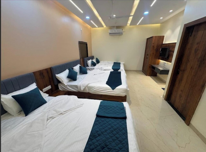 Bedroom 3, Hotel Tulsi Inn, Aurangabad