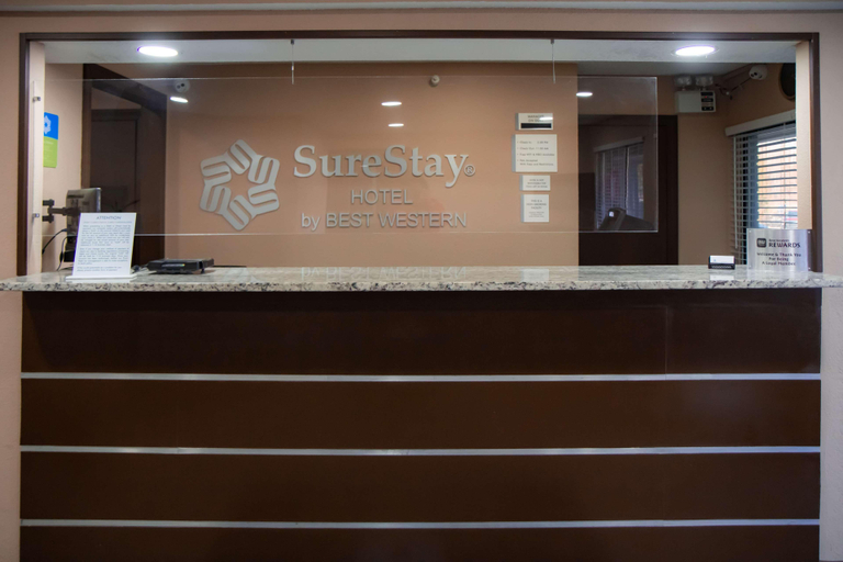 Public Area 2, SureStay Hotel by Best Western Summersville, Nicholas