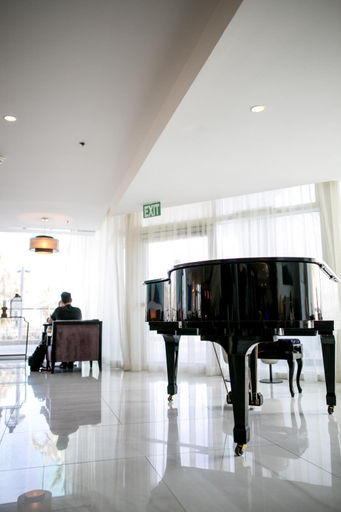 Public Area 4, Carlton Tel Aviv Hotel – Luxury on the Beach