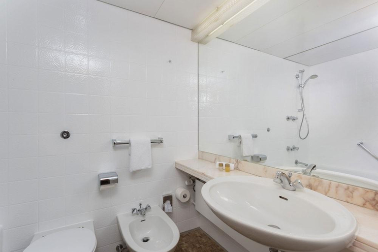 Bathroom 4, Maritim Berghotel Braunlage, Goslar