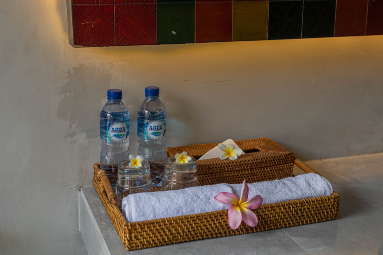 Food & Drinks 8