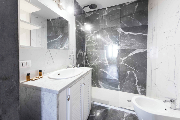 Bathroom 3, San Niccolò Loft by Mmega, Florence