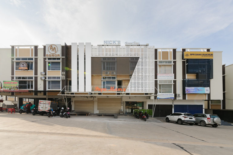 Exterior & Views, Urbanview near Mall Botania 2, Batam