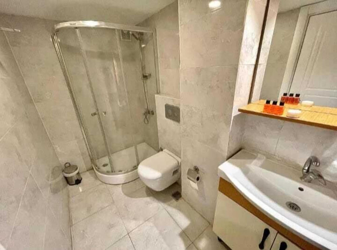 Bathroom 5, N-V Suites, Beyoğlu