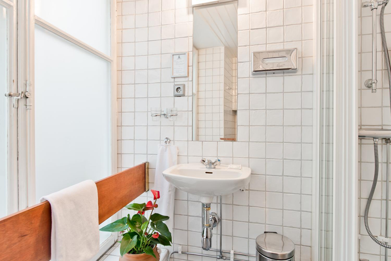 Bathroom 4, Lord Nelson Hotel, Stockholm