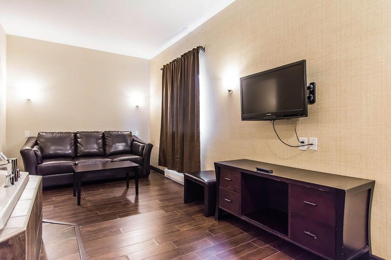 Public Area 3, Quality Inn, Westmorland