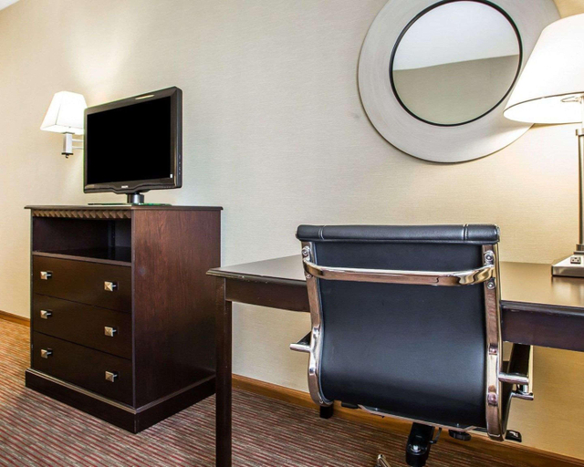 Public Area 2, Quality Inn Greenville North, Darke