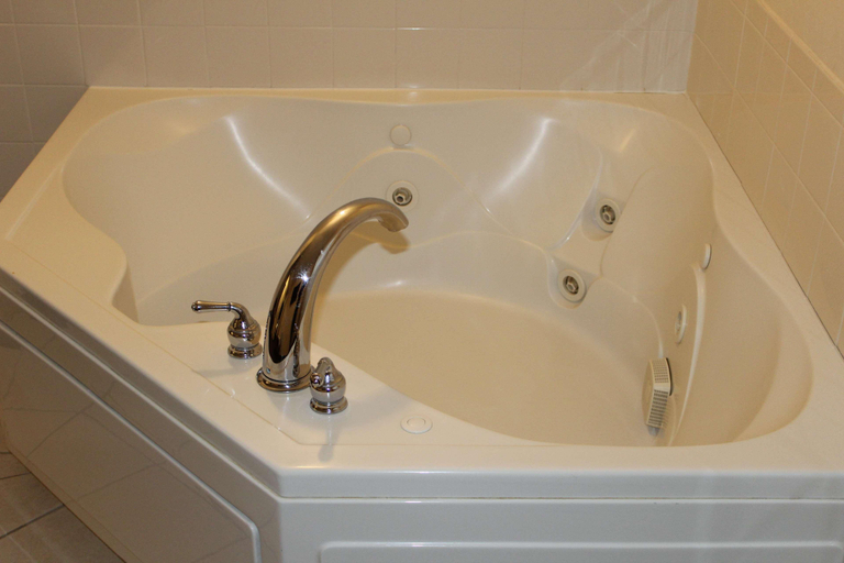 Bathroom 4, Best Western Plus Yadkin Valley Inn & Suites, Yadkin