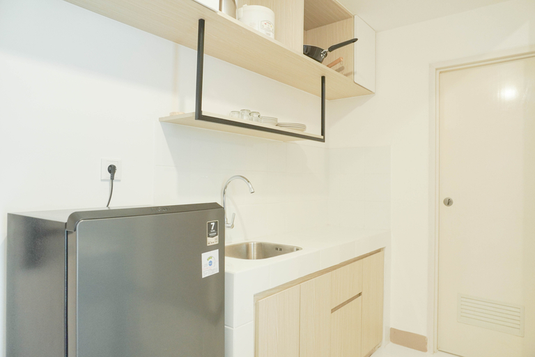 Others 4, Comfy and Good 2BR Tokyo Riverside PIK 2 Apartment By Travelio, Tangerang
