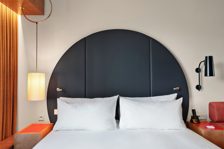 Bedroom 2, The Standard Brussels, Bruxelles