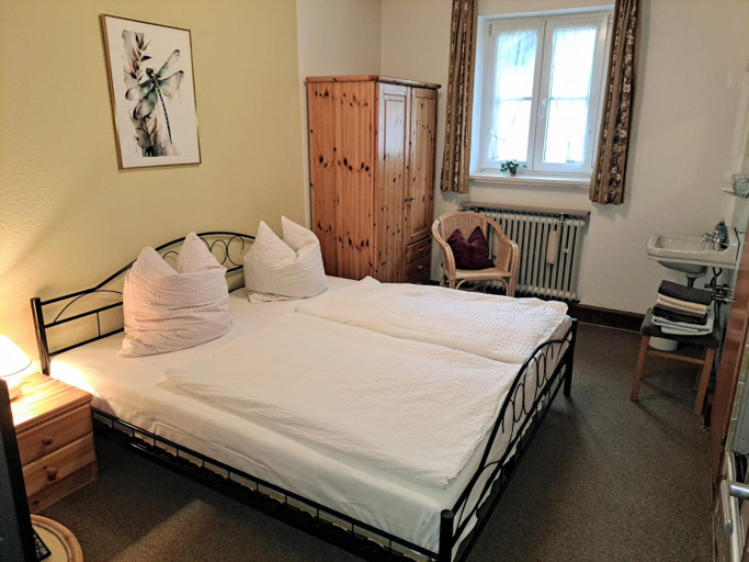 Bedroom 2, Pension Waltermann, Märkischer Kreis
