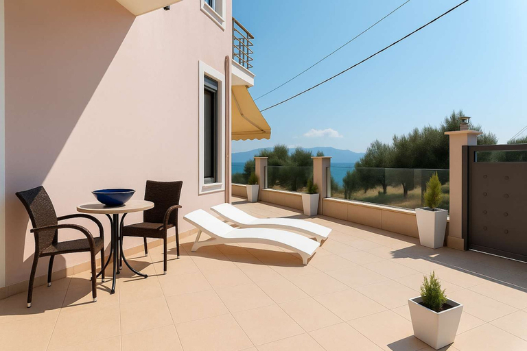 Room 3, La Casa Rosa Seaside Getaway, Central Greece
