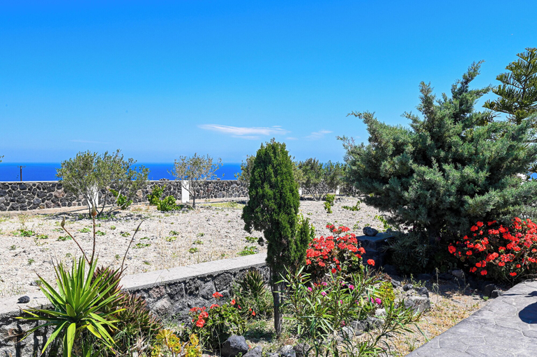 Others 5, Saint Apostles, South Aegean