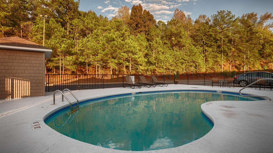 Sport & Beauty 4, Best Western Suites, Clarke