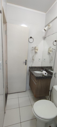 Bathroom 2, Villa Ludovisi Lacqua II, Caldas Novas