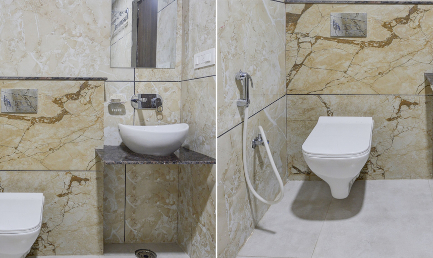 Bathroom 4, Itsy Hotels K K Residency Staywell, Hardwar