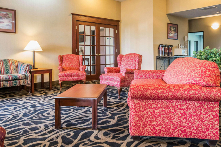 Public Area, Quality Inn & Suites Mendota Near I-39, La Salle