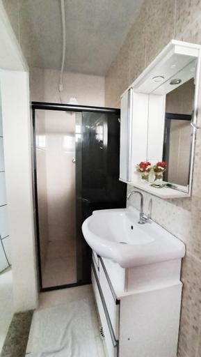 Bathroom 4, Diamantina Palace Hotel, Morro do Chapéu